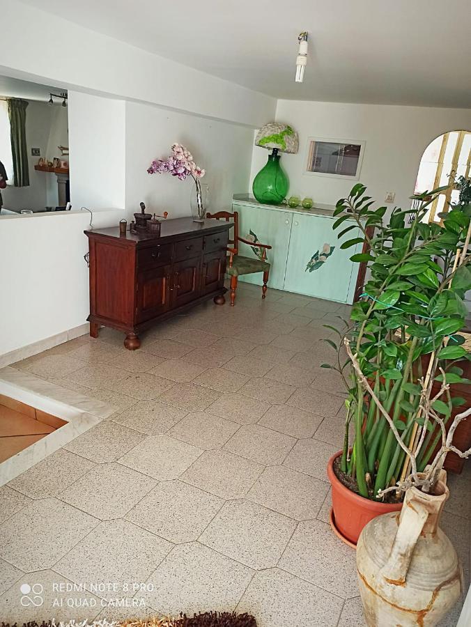 La Casa Di Tata Capo dʼOrlando Exteriér fotografie