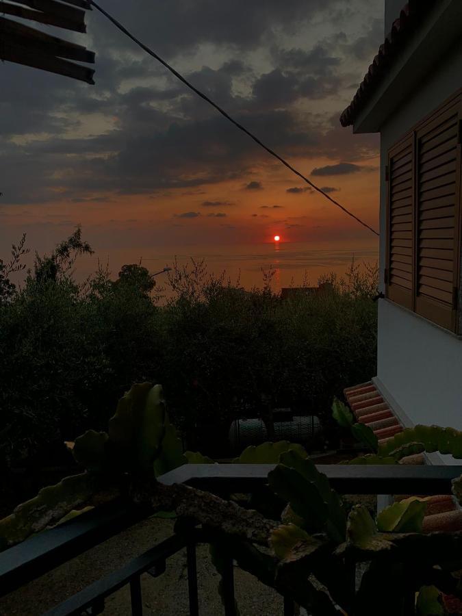 La Casa Di Tata Capo dʼOrlando Exteriér fotografie